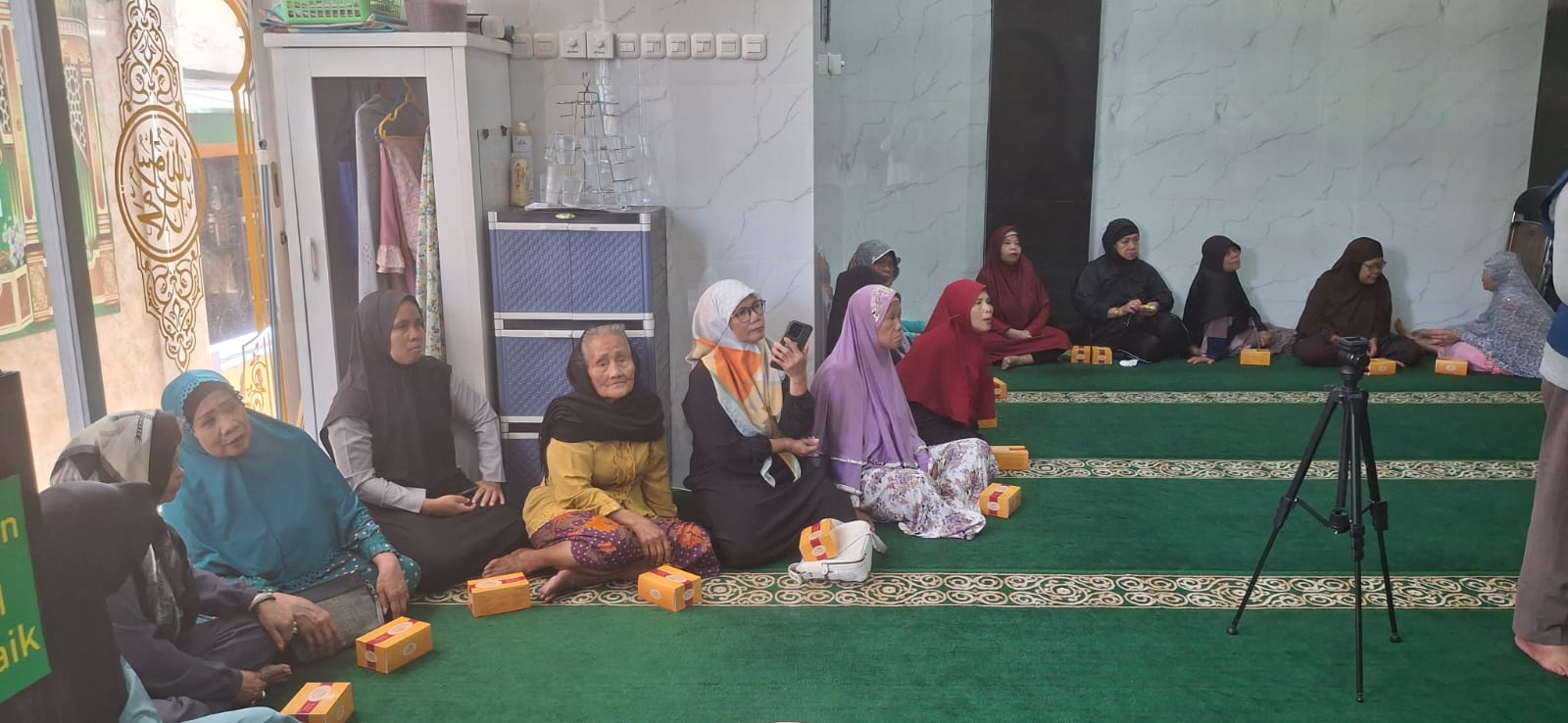 Penyaluran Santunan Yatim